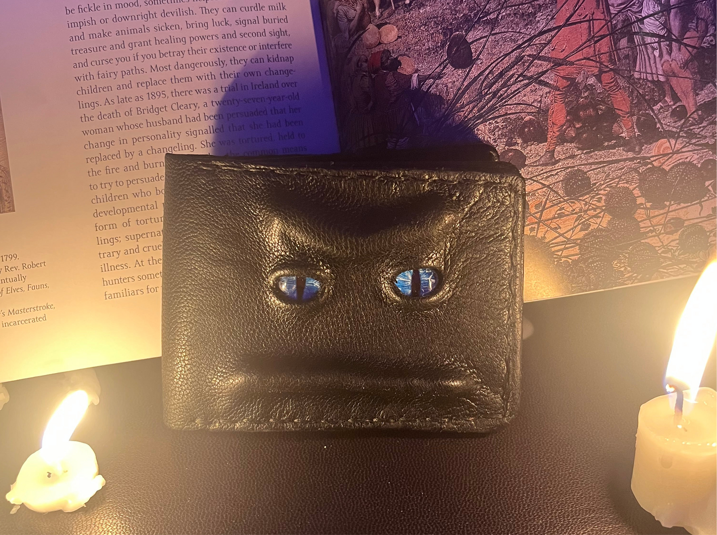 Fantastical
wallet, Genuine leather, 8 card slots.