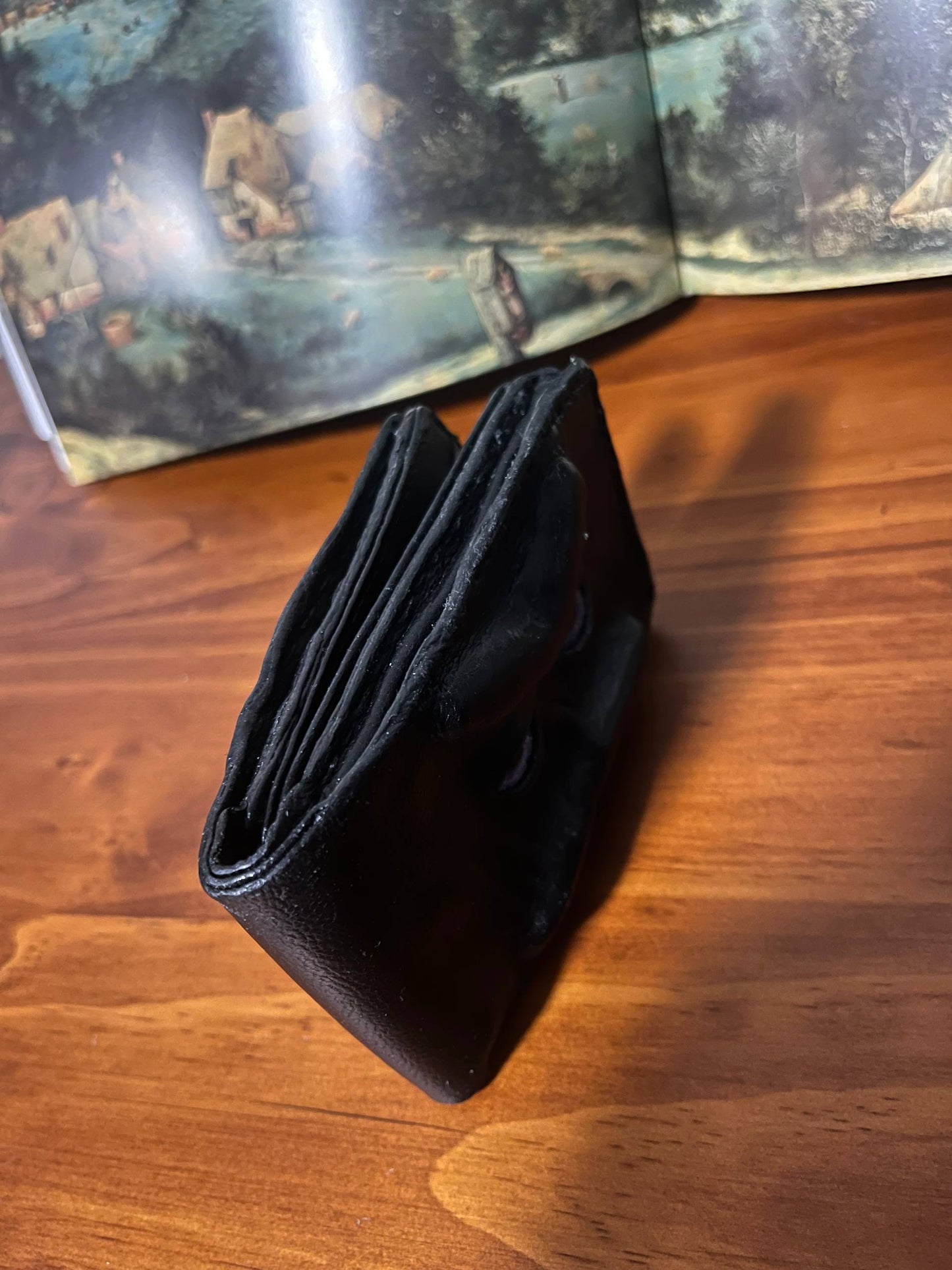 Gloomy wallet, Genuine leather, 8 card slots.