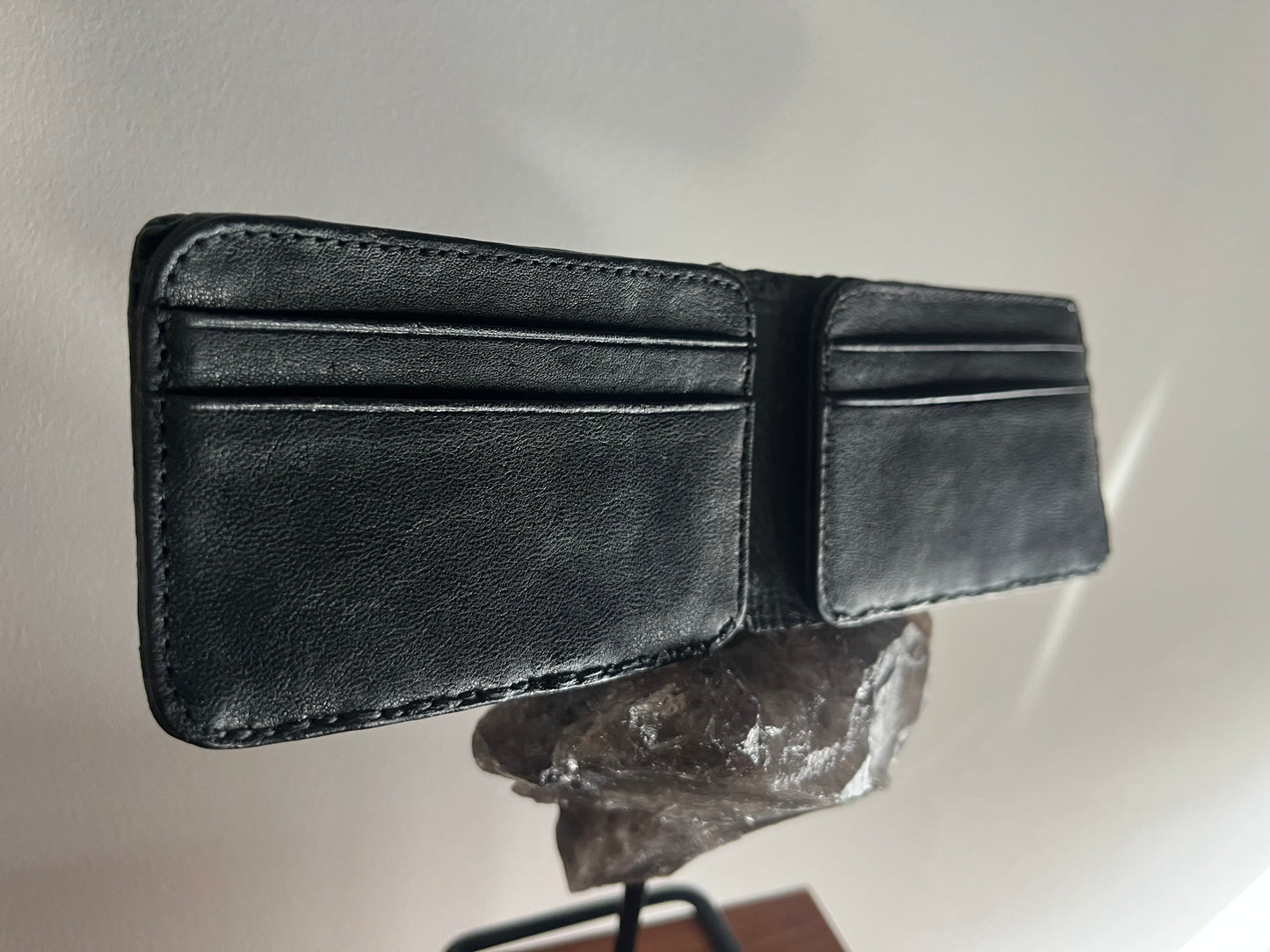 Gloomy wallet, Genuine leather, 8 card slots.