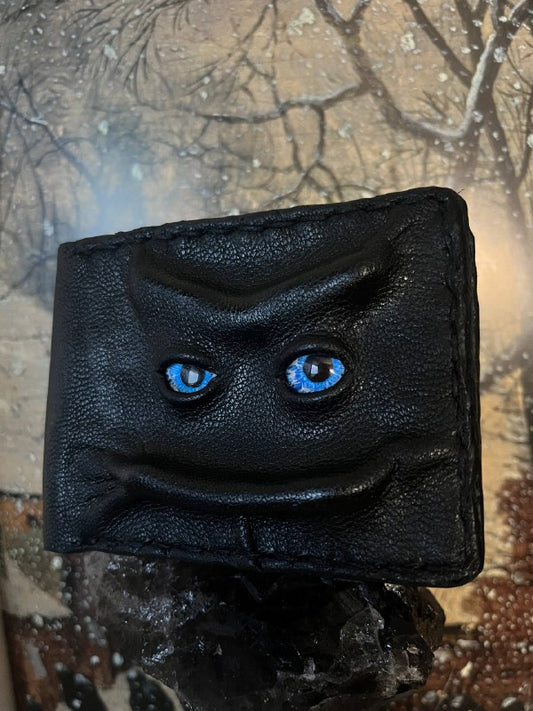 Fantastical wallet, Genuine leather, 8 card slots.