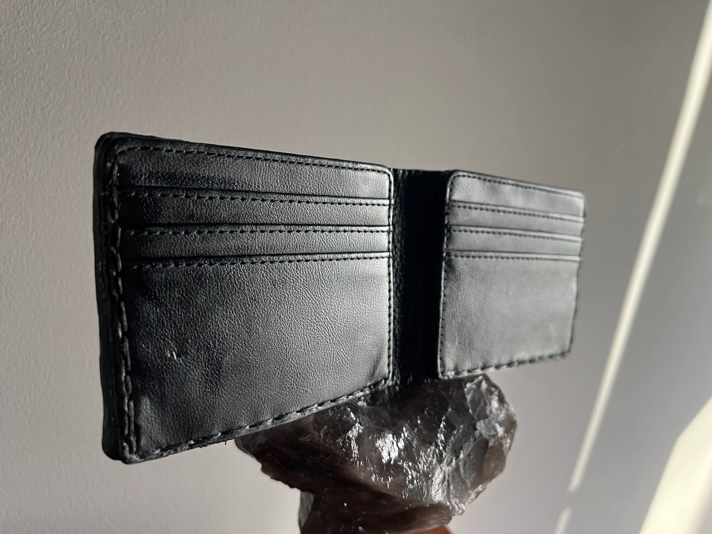 Fantastical wallet, Genuine leather, 8 card slots.